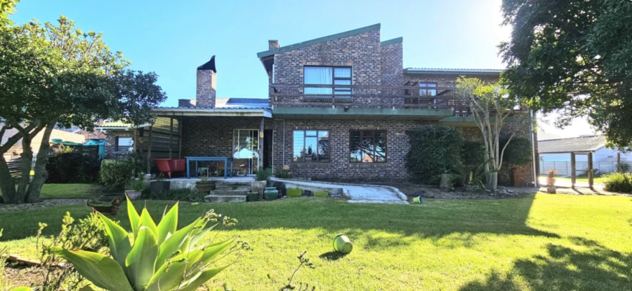 5 Bedroom Property for Sale in Franskraal Western Cape